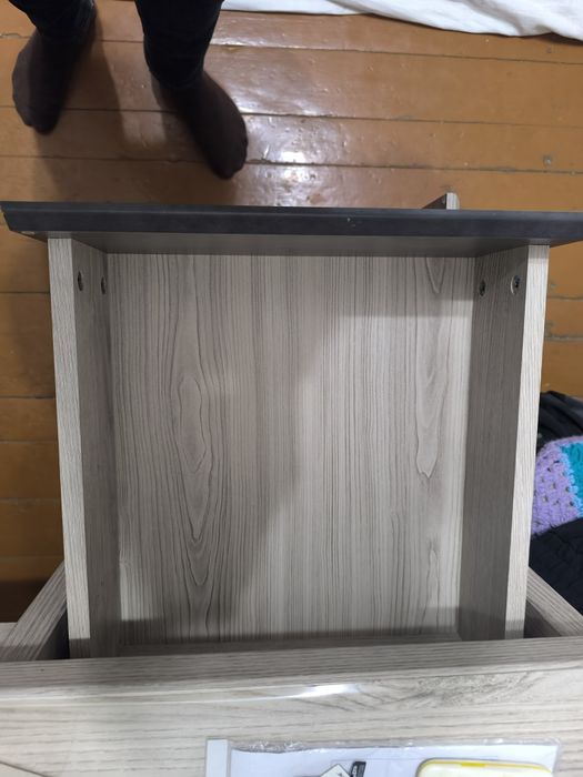 Продам стол(Беларусь)