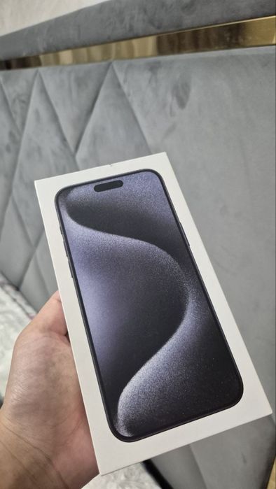 Айфон 15 про мах