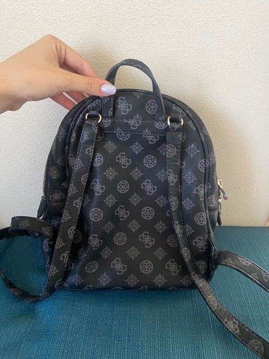 Оригинална раница Guess