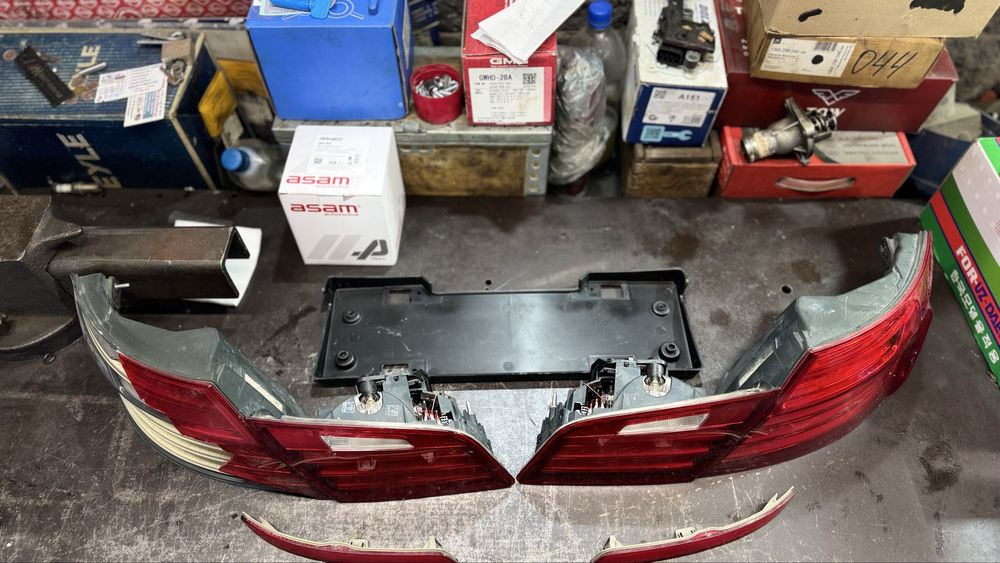 Фонари на bmw f10