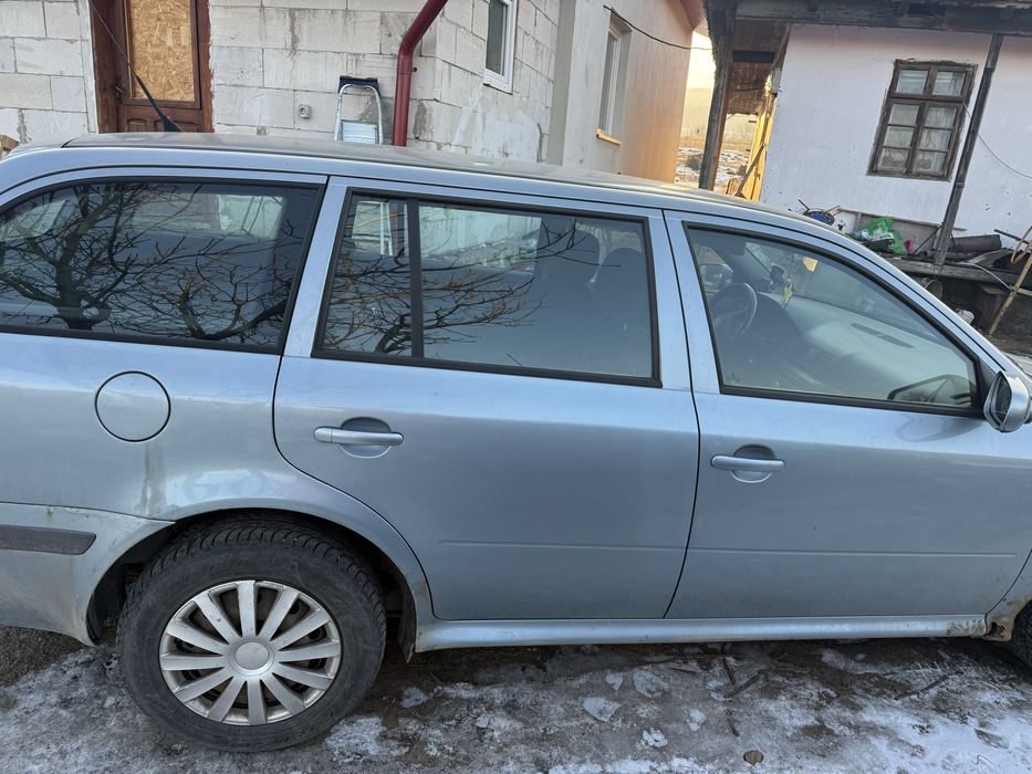 Skoda motor 1.9 in stare buna acte valabile ofer fiscal pe loc 1200 €