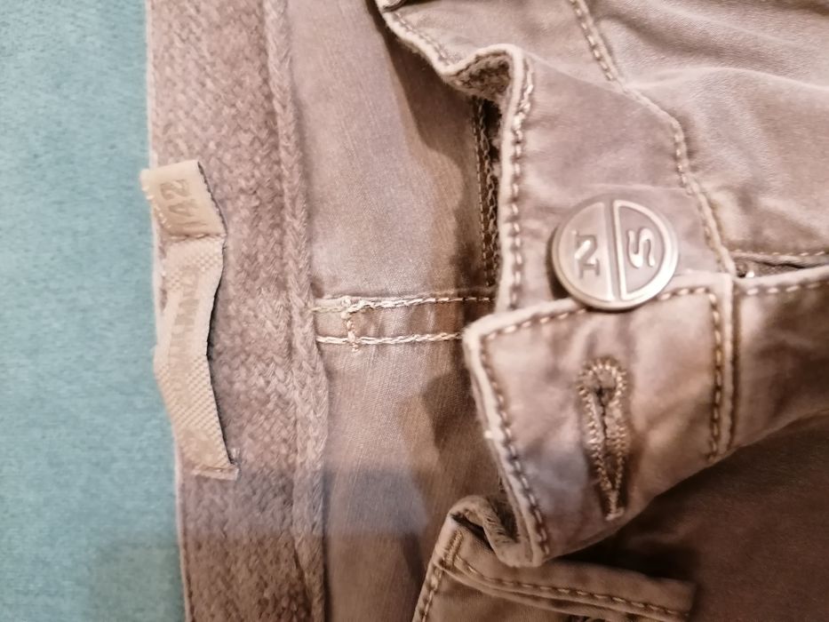 Blugi deosebiți North Sales