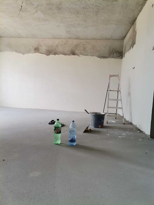 Facem curățenie pe șantiere și decopertăm