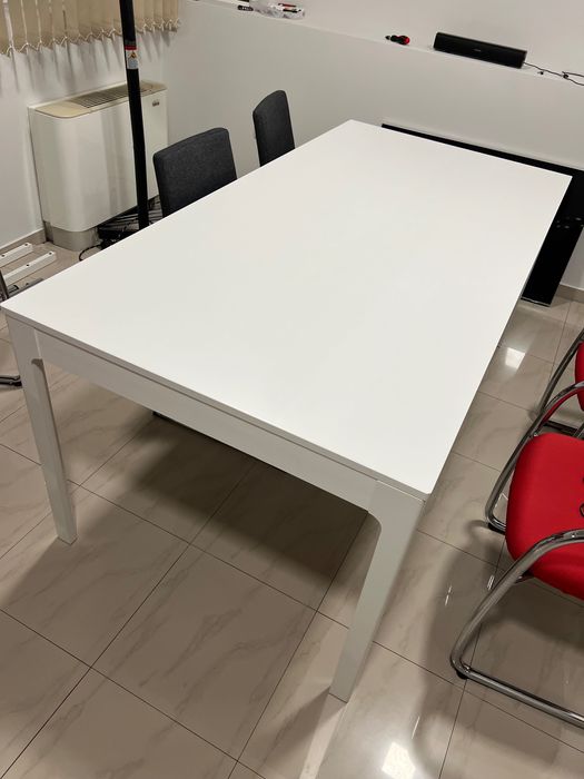 Трапезна маса ИКЕА