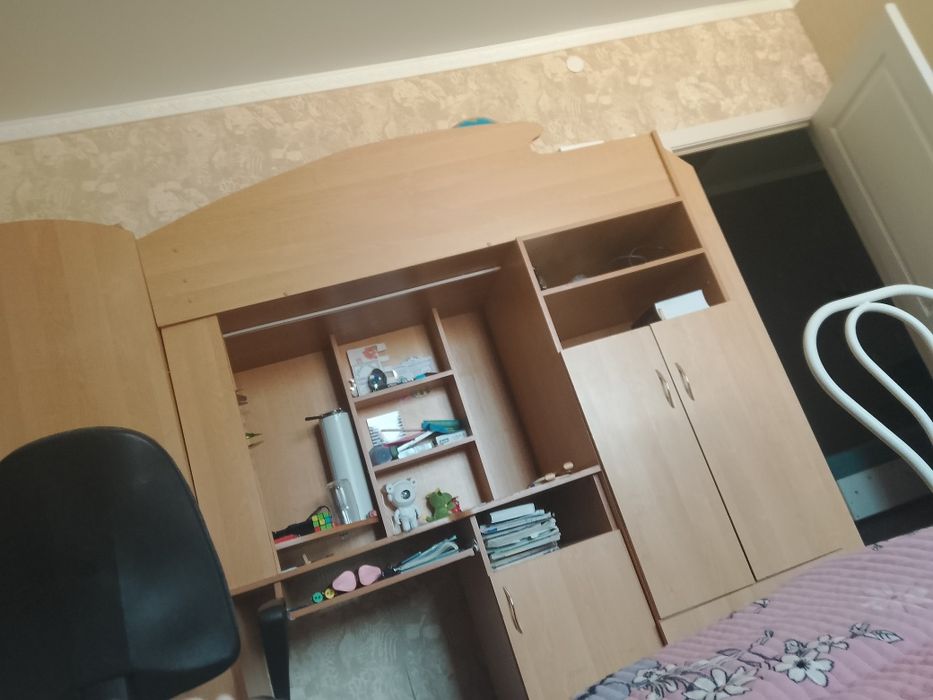 Продам детскую стенку