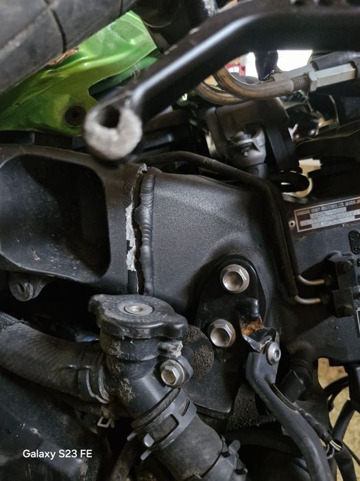 Kawasaki z1000 2011г. На части!!!