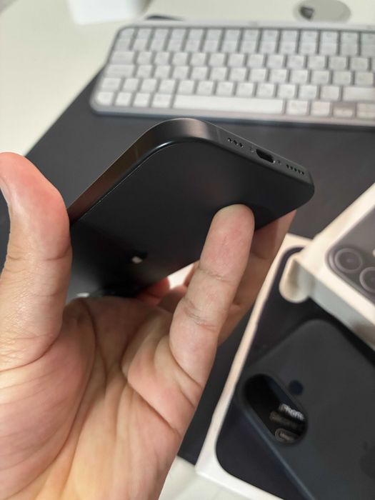 iPhone 16 128GB Black 100%
