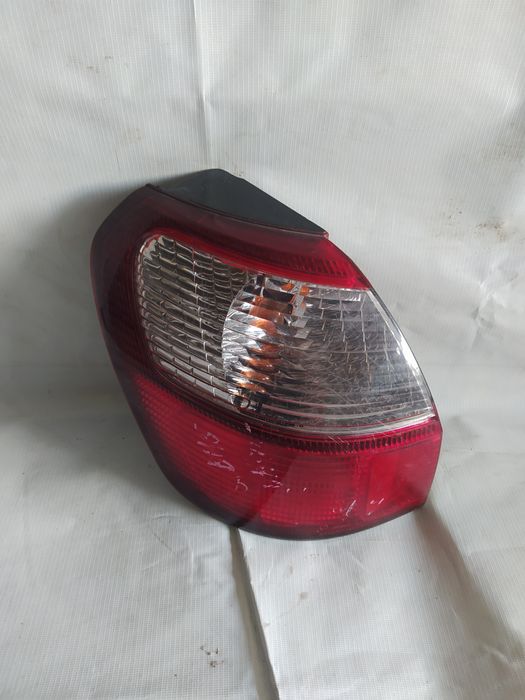 Фонари Subaru legacy B4