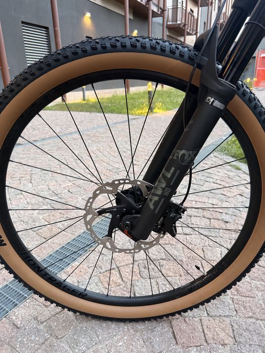 Е-Bike Emtb Изцяло карбонов Електрически планински Велосипед Trek E-Caliber 9.8 29”