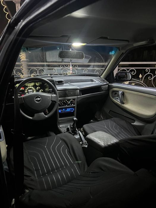 Нексия сотилади, зангиота туманида