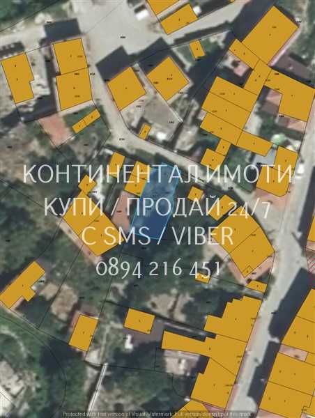 кодг 63112. Дворно място 150м2 с полуразрушена къща 50м2.