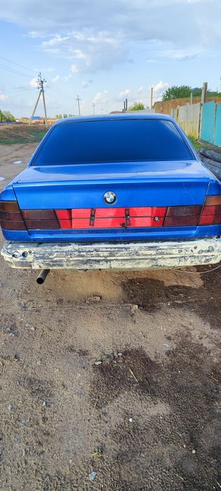 Bmw E34 520i срочно