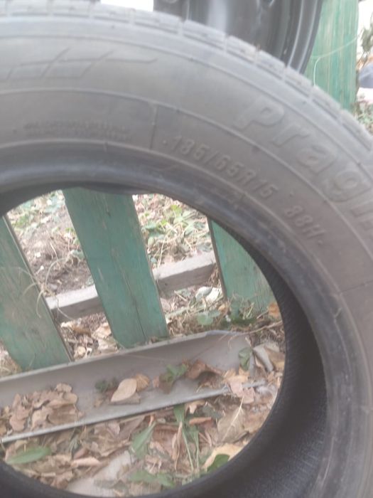 Продам диски штампы 4 шт, Шины 2 шт