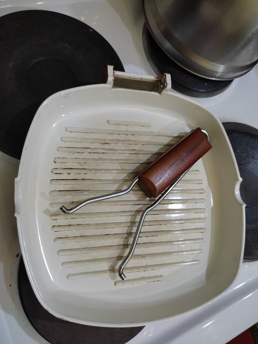 Сковорода гриль со съемной ручкой