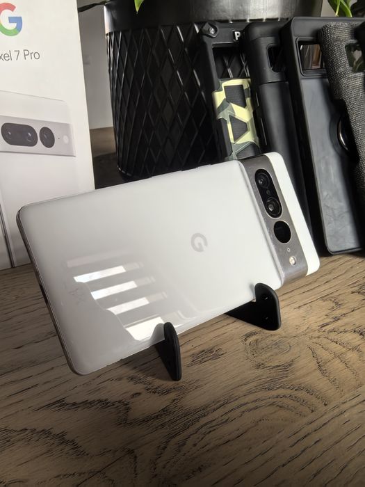 Google Pixel 7 Pro în stare foarte bună