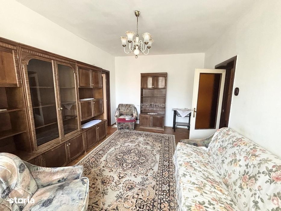 Apartament 3 camere  - Rogerius - Str Selimbarului - etaj 4