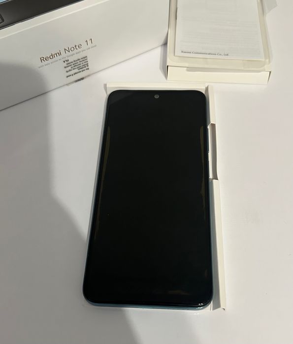 Redmi Note 11 + калъф, 128GB, 6GB RAM, 128 GB ROM