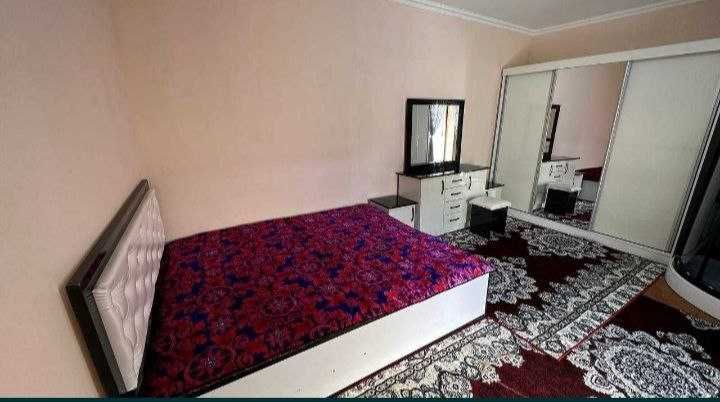 4 хонали, 1.3 сотикдан иборат булган ховли сотилади.