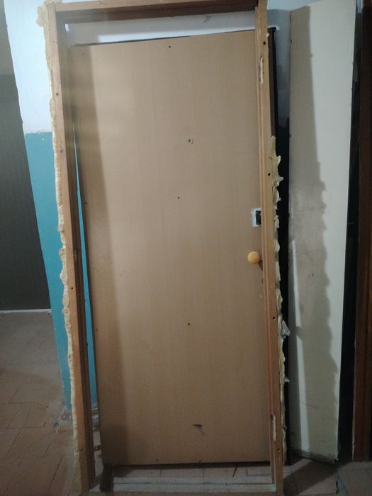 Входной дверь правая