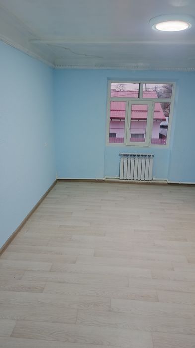 Сдам дом 4 комнаты под офис возле дороги транспортный инстетут саракул