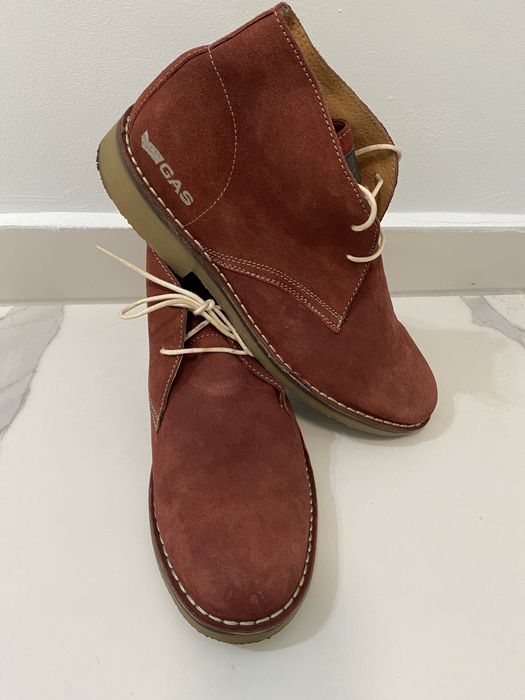 Pantofi “Gas” din piele intoarsa