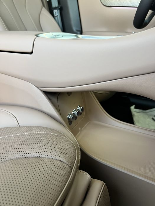 Leapmotor C11 2026 Restayling 300KM LUXURY GIBRID LIDAR FULL