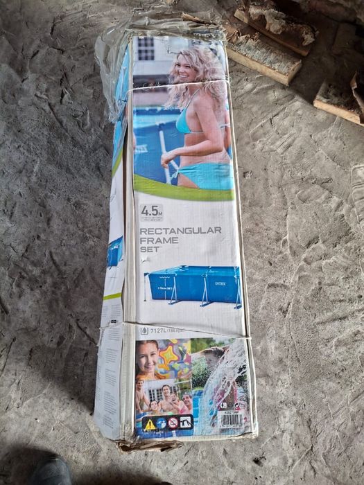 Продам каркасный бассеин