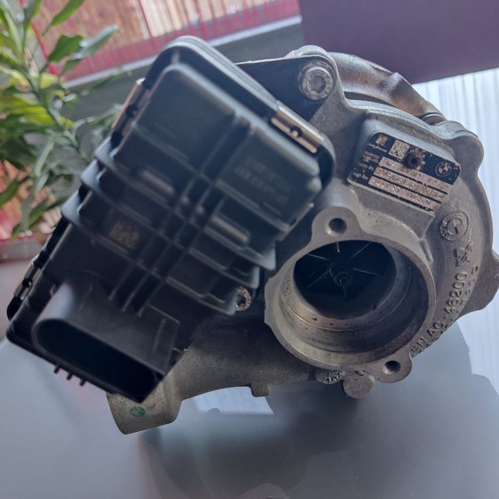 Турбо BMW x3 x5 x6 640d 740d f01 f06 f07 f12 f13 f15 f16