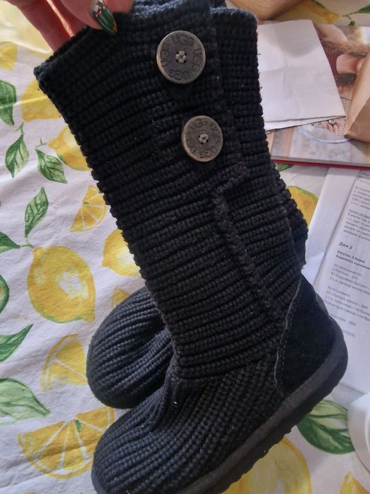 UGG вълнени ботушки номер 31