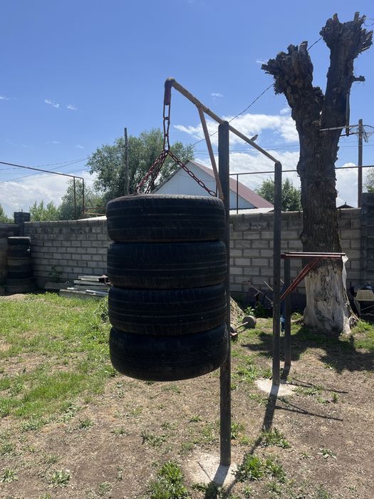 Продаю боксерская груша из шин