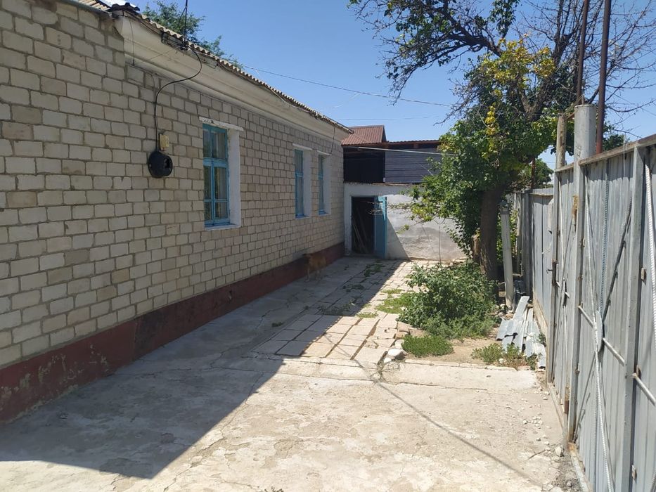 Продаётся дом с участком