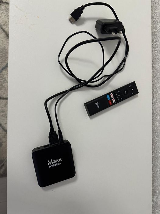 Продам тв приставку андроид