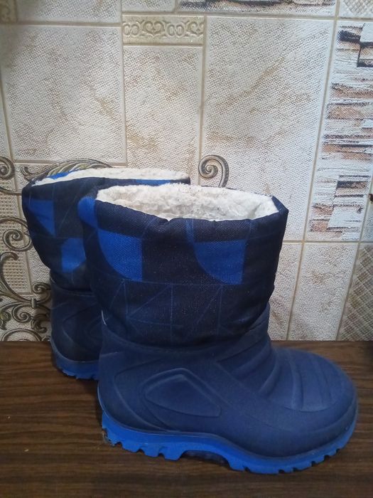 Зимние, весенние сапоги