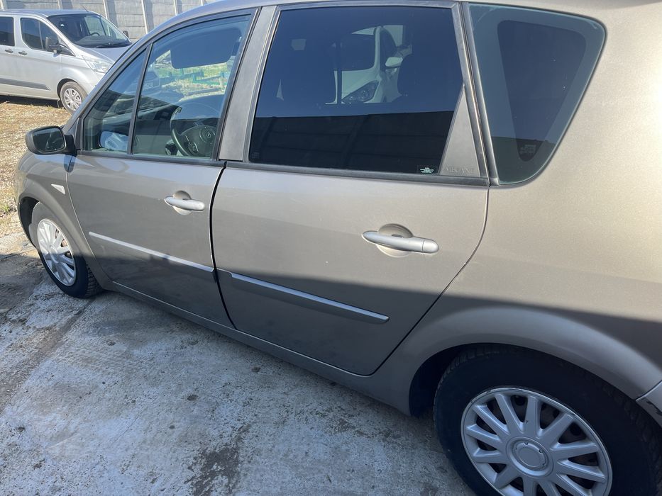 Vand bara spate si hayon Renault Scenic 2 facelift 2006-2009