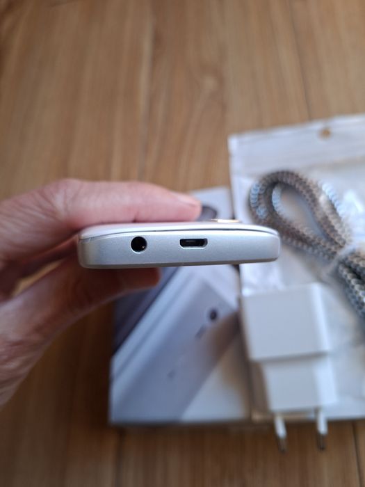 Top telefon seniori,