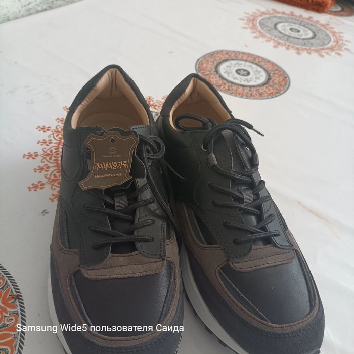 Кроссовка корейский