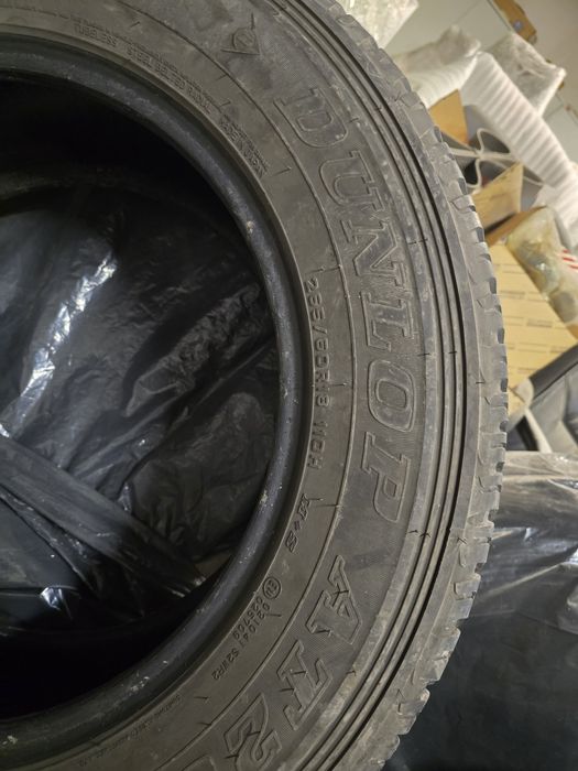 Dunlop at22 265/60/18