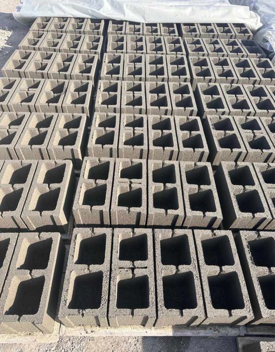 сплитерные блоки гладкие 39/19/19