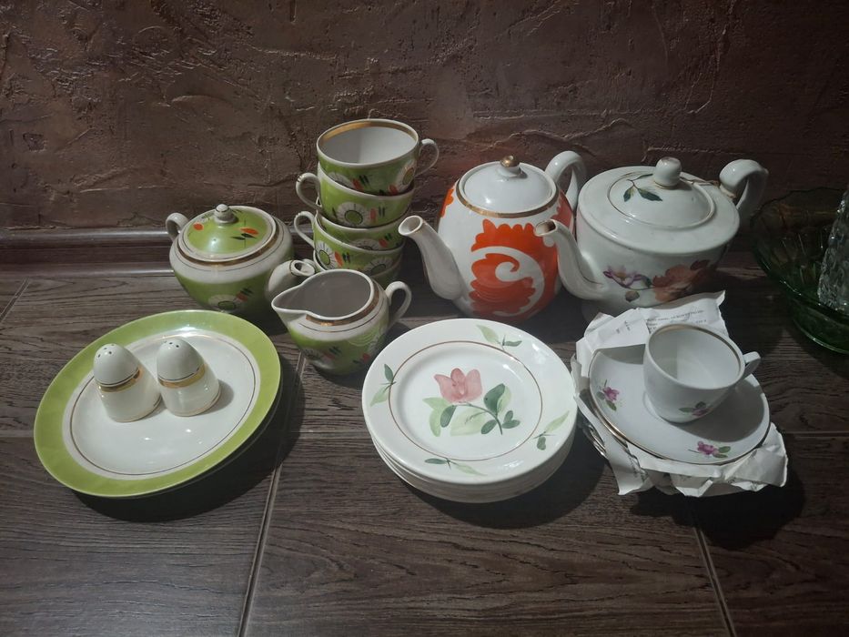 Продам посуду совецкую