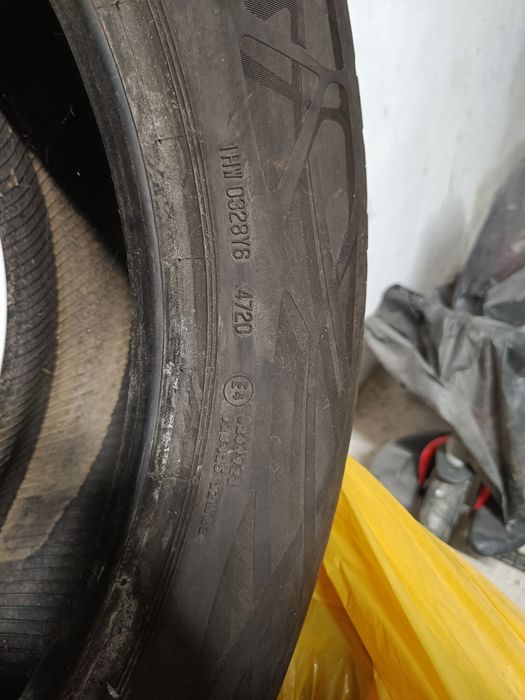 Vând set 4 anvelope vara Continental 225/60 R17