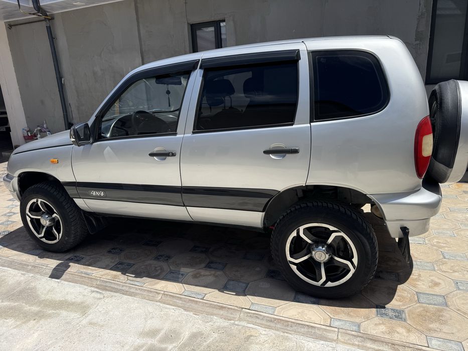 Нива chevrolet продается