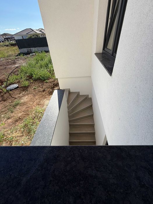 Casă cu arhitectura moderna deosebita cu teren generos in Alba Iulia