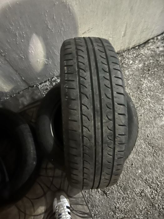 185  /  65   R15