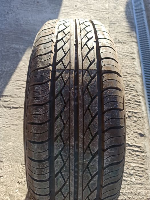 Лятна гума стара, но не ползвана