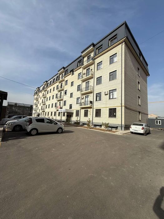 Kvartira sotiladi Yuqori Xasanboyda