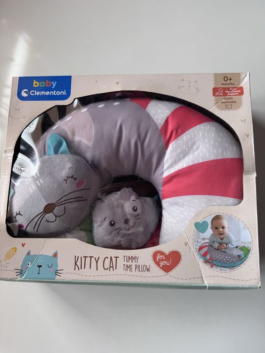 Бебешка възглавница за по корем
