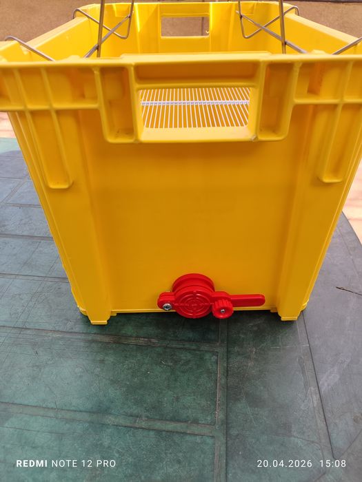 Vând tava/banc/masă de descăpăcit