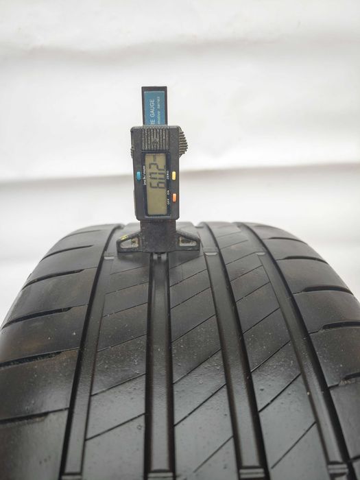 Anvelope 235/35/19 an 2023 vara BRIDGESTONE POTENZA S005