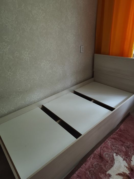 Продам кровать в отличном состоянии.