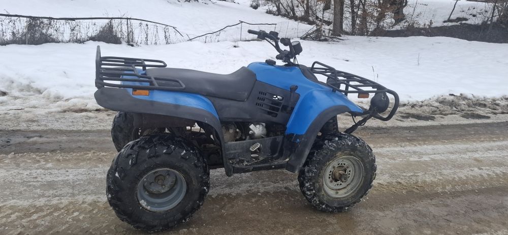 Vând atv linhai de 300cc cu acte